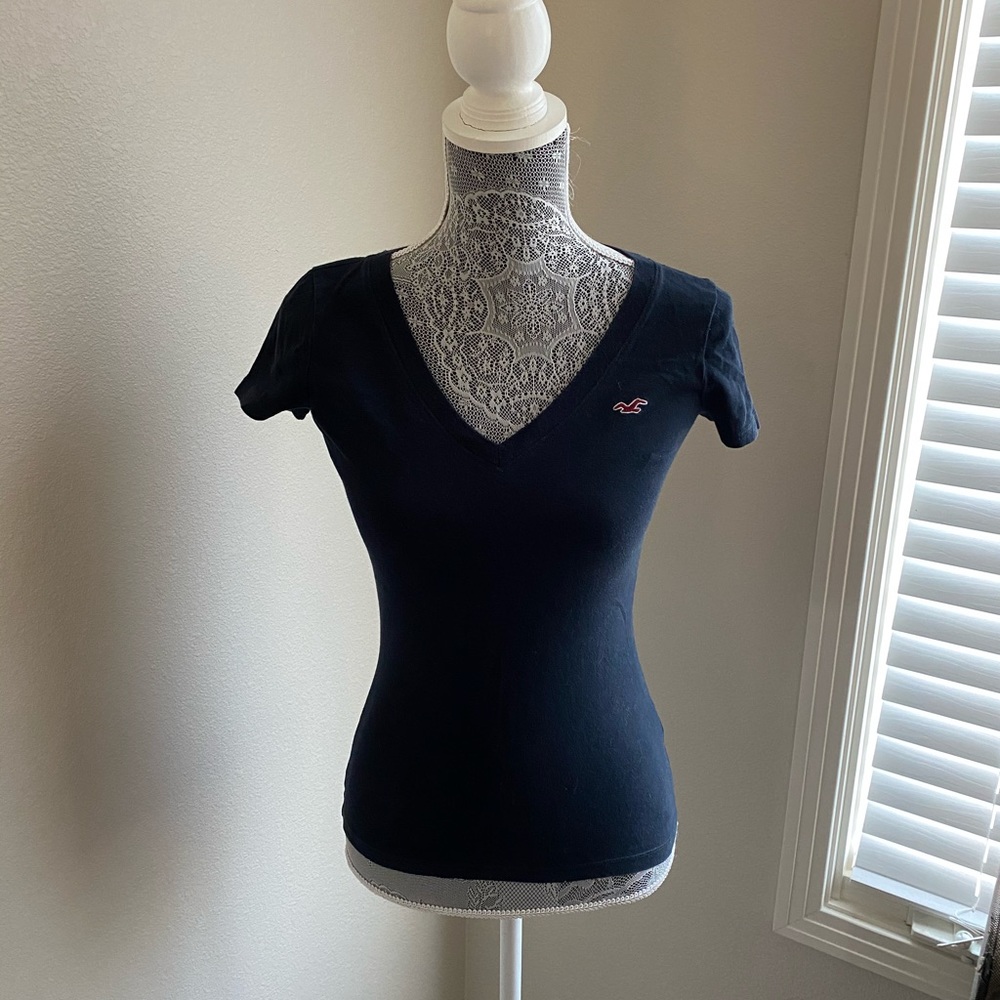 Hollister Navy Blue Basic T-shirt